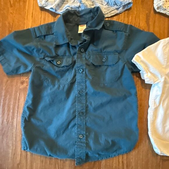 Boys short sleeve button down bundle 5-6 - Picture 3 of 11